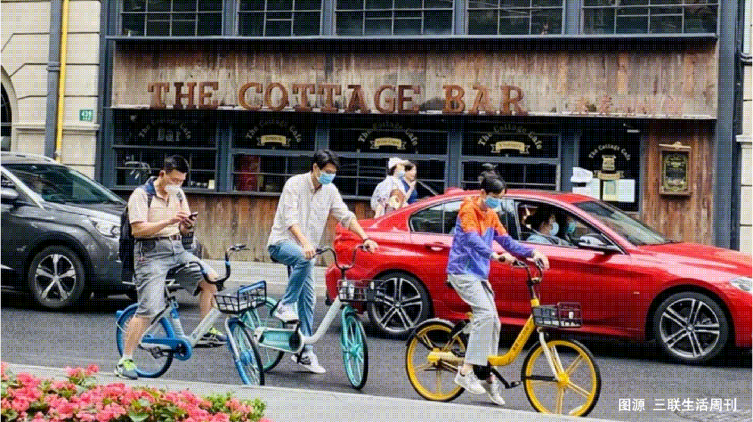 1721270673593411.gif 1.gif