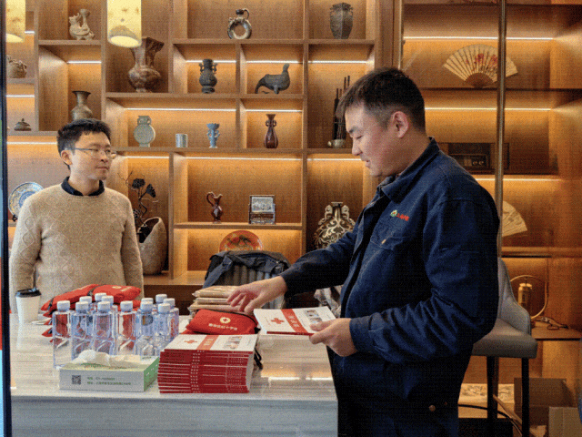 1733463437818491.gif 641.gif