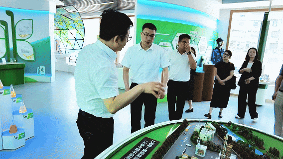 1750317189756312.gif 6.gif