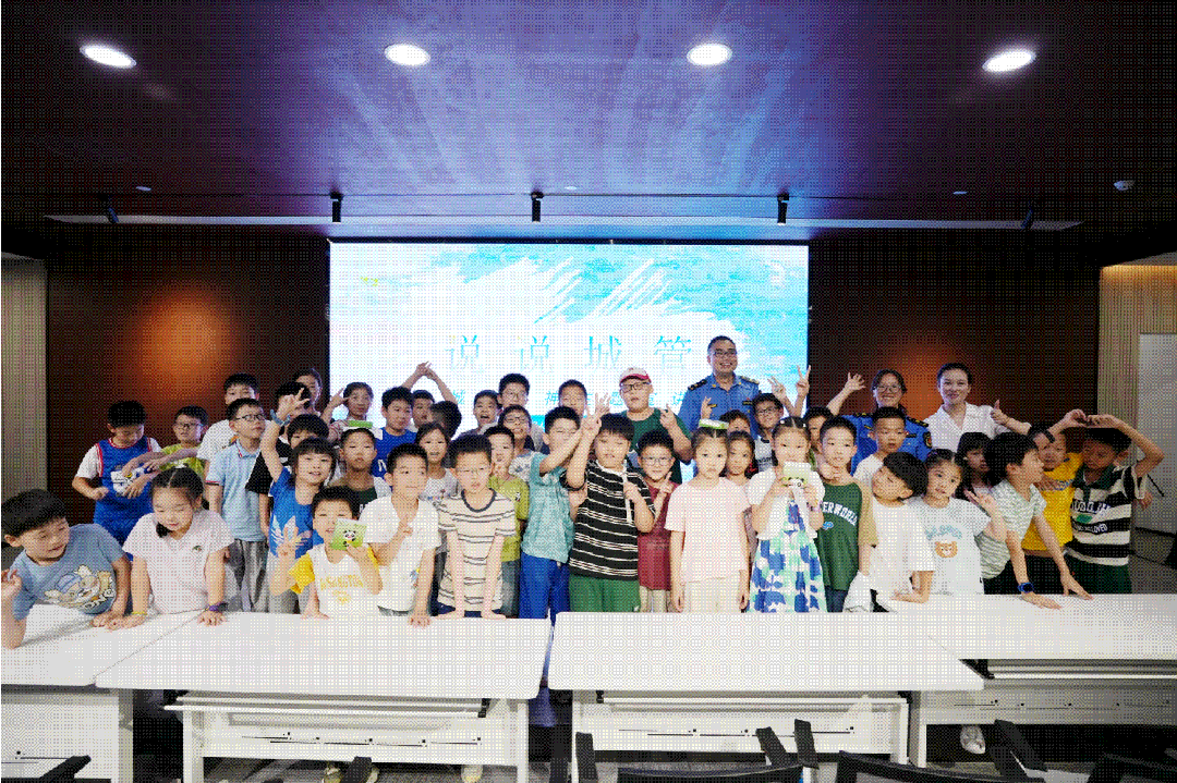 1755478614675763.gif 7.gif